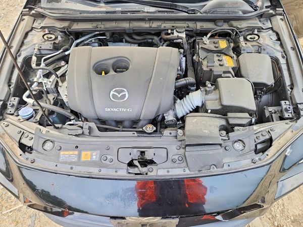 2022 MAZDA 3 Preferred Package