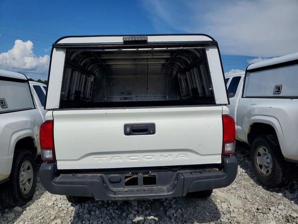 2020 TOYOTA TACOMA SR5