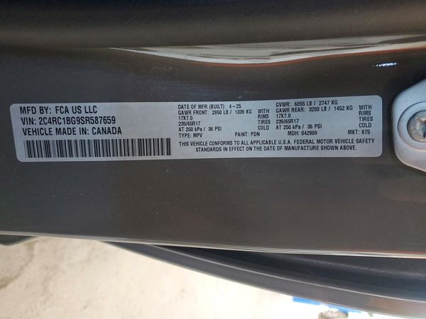 2025 CHRYSLER PACIFICA Select