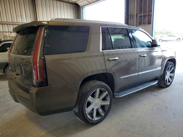 2016 CADILLAC ESCALADE Luxury