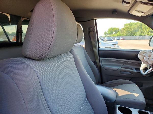 2014 TOYOTA TACOMA Delux Grade — PSRS