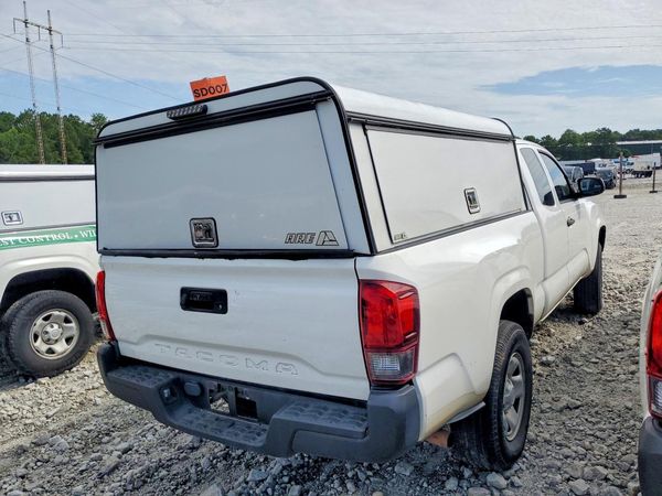 2018 TOYOTA TACOMA SR/SR5/TRD Sport