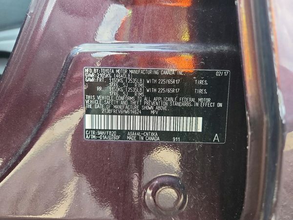 2017 TOYOTA RAV4 LE