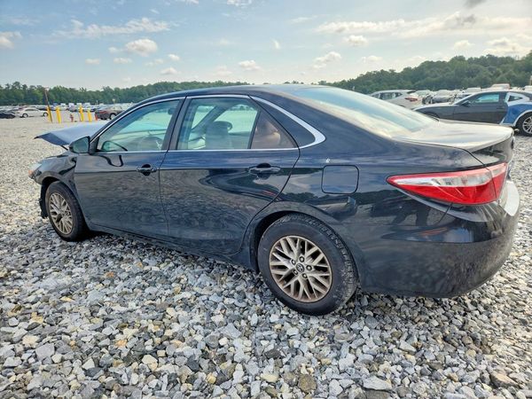 2017 TOYOTA CAMRY