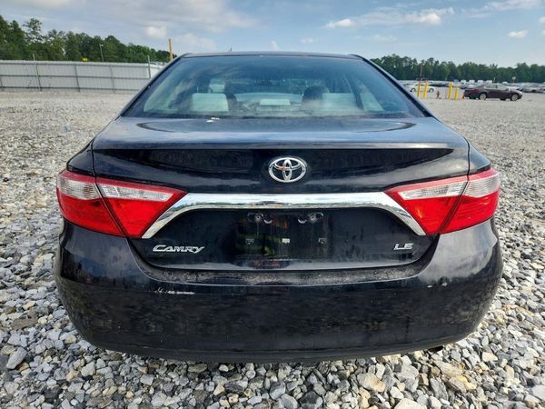 2017 TOYOTA CAMRY