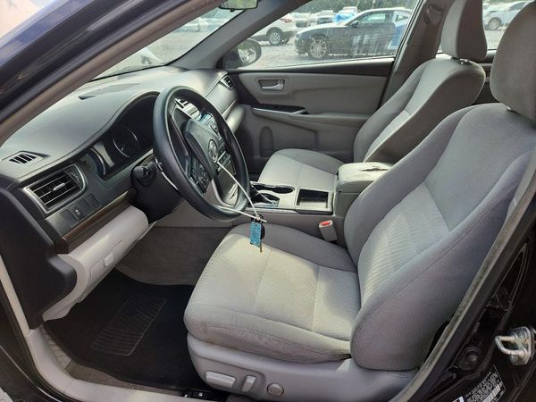 2017 TOYOTA CAMRY