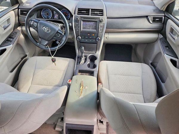 2017 TOYOTA CAMRY