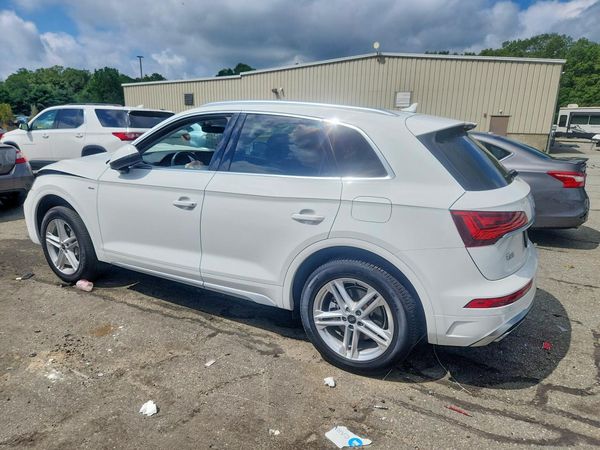 2025 AUDI Q5 E