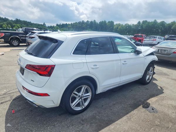2025 AUDI Q5 E