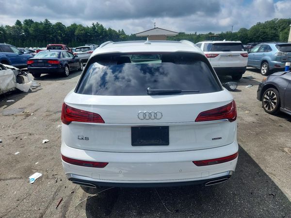 2025 AUDI Q5 E