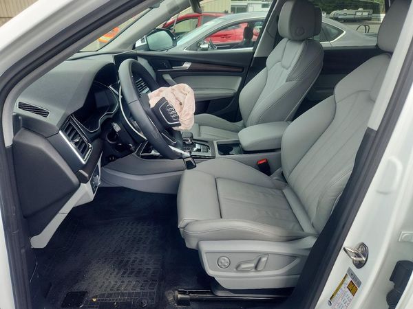 2025 AUDI Q5 E