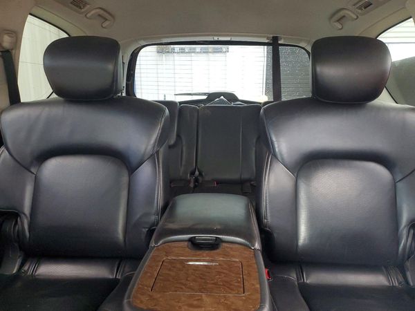 2017 INFINITI QX80