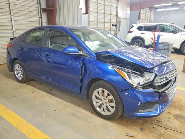 2019 HYUNDAI ACCENT SE and SEL