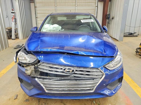 2019 HYUNDAI ACCENT SE and SEL