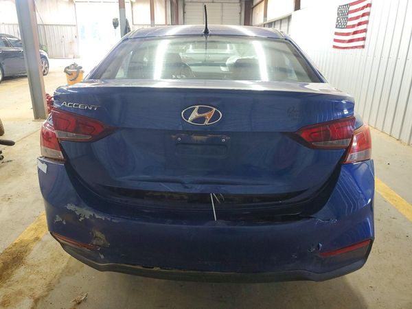 2019 HYUNDAI ACCENT SE and SEL