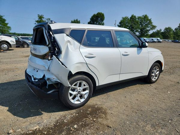 2025 KIA SOUL LX, S