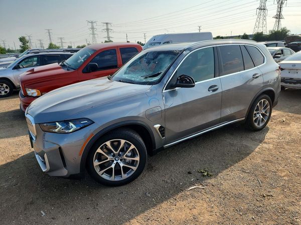 2024 BMW X5 xDrive50e