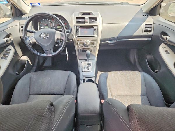 2013 TOYOTA COROLLA