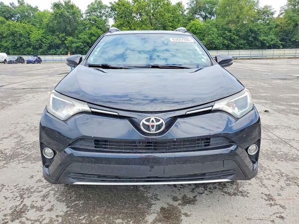2016 TOYOTA RAV4