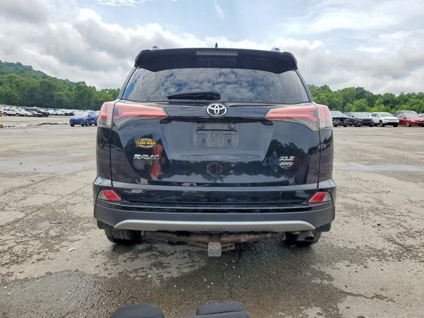 2016 TOYOTA RAV4