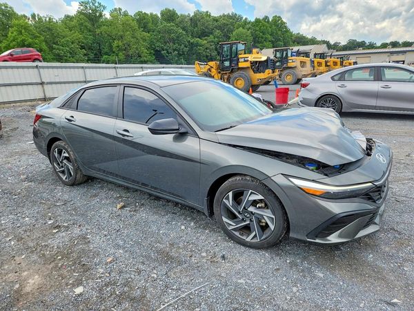 2025 HYUNDAI ELANTRA