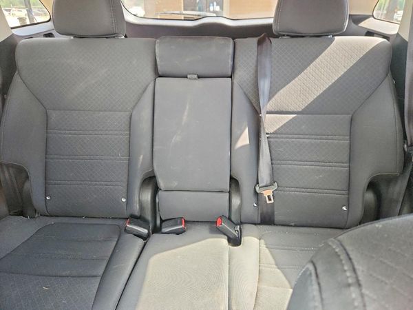 2016 KIA SORENTO L / LX