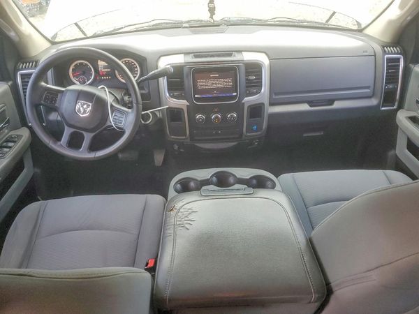 2013 RAM 1500 SLT