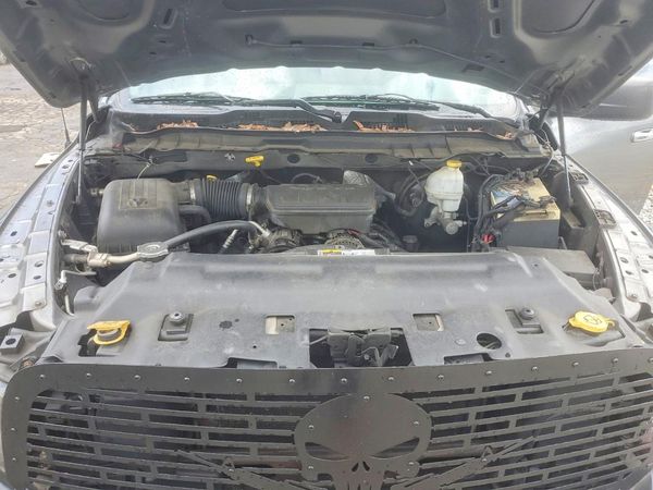 2013 RAM 1500 SLT