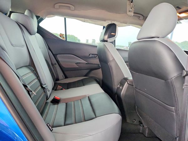 2024 NISSAN KICKS SR