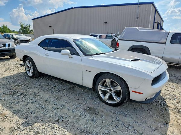 2015 DODGE CHALLENGER SXT