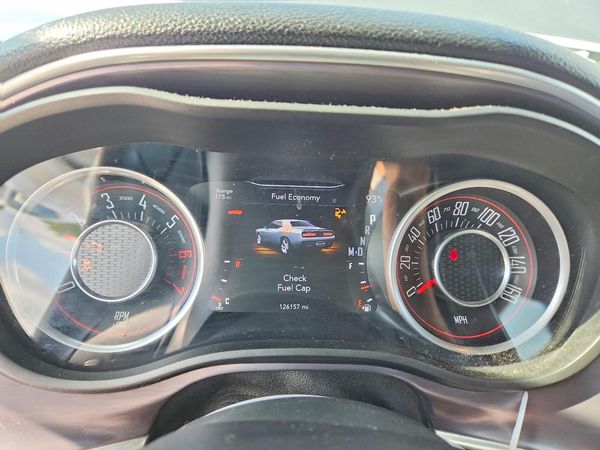 2015 DODGE CHALLENGER SXT