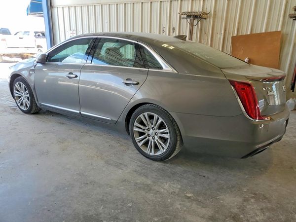 2018 CADILLAC XTS Luxury
