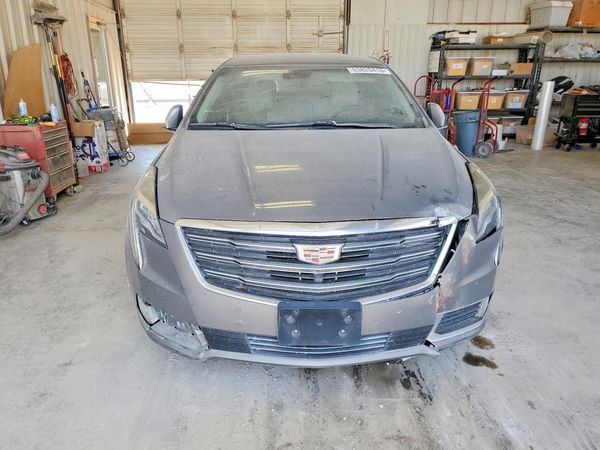 2018 CADILLAC XTS Luxury