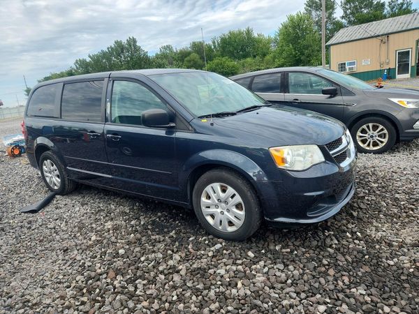 2014 DODGE GRAND CARAVAN SE