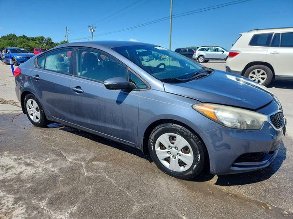 2015 KIA FORTE