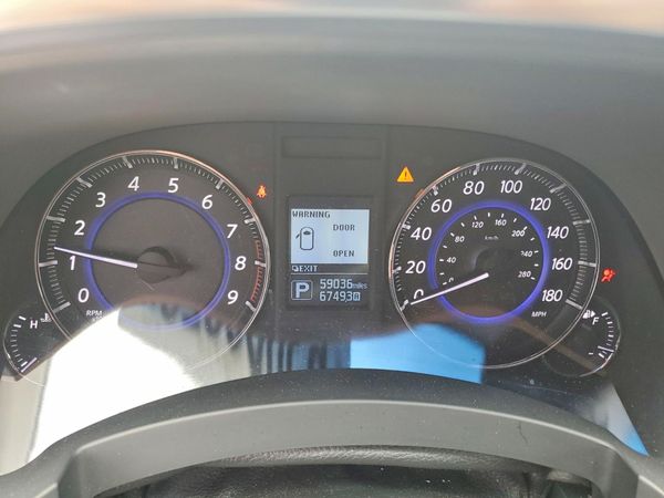 2015 INFINITI QX70