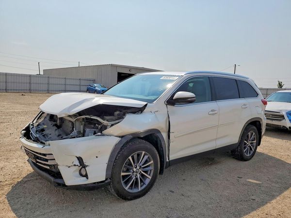 2019 TOYOTA HIGHLANDER