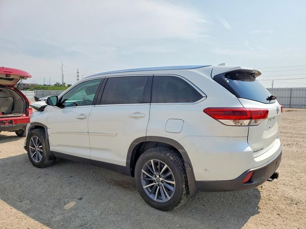 2019 TOYOTA HIGHLANDER