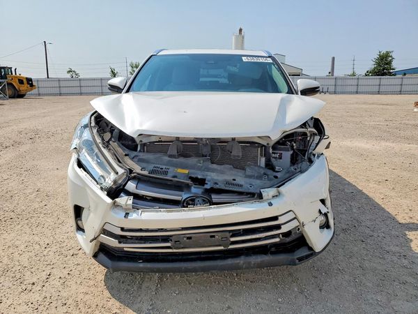 2019 TOYOTA HIGHLANDER