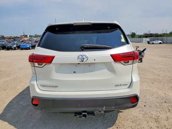 2019 TOYOTA HIGHLANDER
