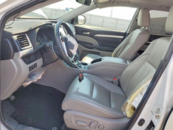 2019 TOYOTA HIGHLANDER