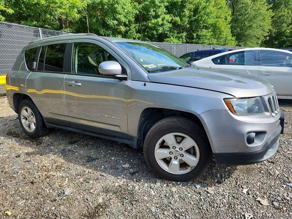 2016 JEEP COMPASS