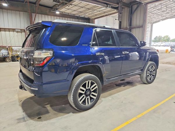 2022 TOYOTA 4RUNNER Limited