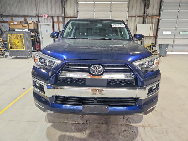 2022 TOYOTA 4RUNNER Limited