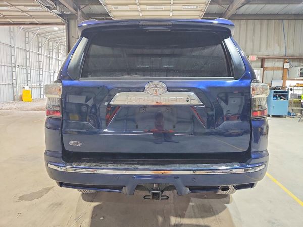 2022 TOYOTA 4RUNNER Limited