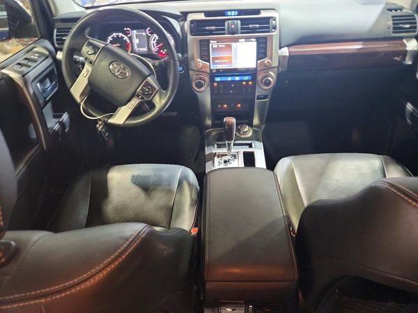2022 TOYOTA 4RUNNER Limited
