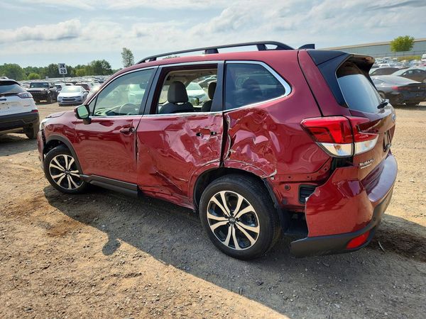 2024 SUBARU FORESTER Limited
