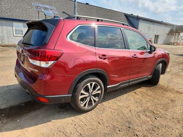 2024 SUBARU FORESTER Limited