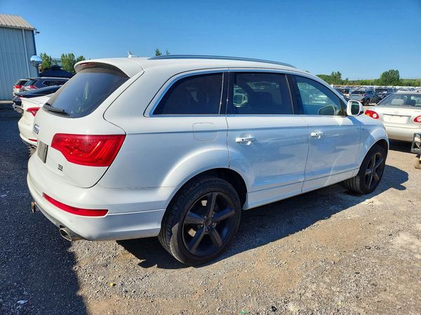 2015 AUDI Q7 Prestige