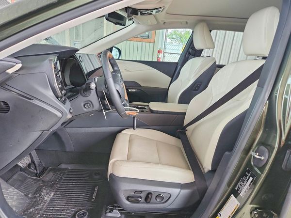 2026 LEXUS RX 450H+